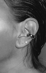 Cargar imagen en el visor de la galería, EAR CUFF SATURN
