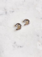Cargar imagen en el visor de la galería, EAR CUFF SATURN
