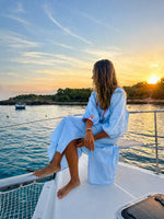 Lade das Bild in den Galerie-Viewer, KLEID AUS STOFF
