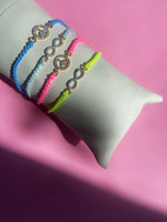 Cargar imagen en el visor de la galería, PULSERA PEACE BLUE
