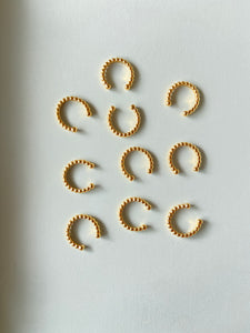 EAR CUFF BOLITAS