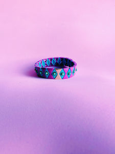 PULSERA ROMBOS LILA